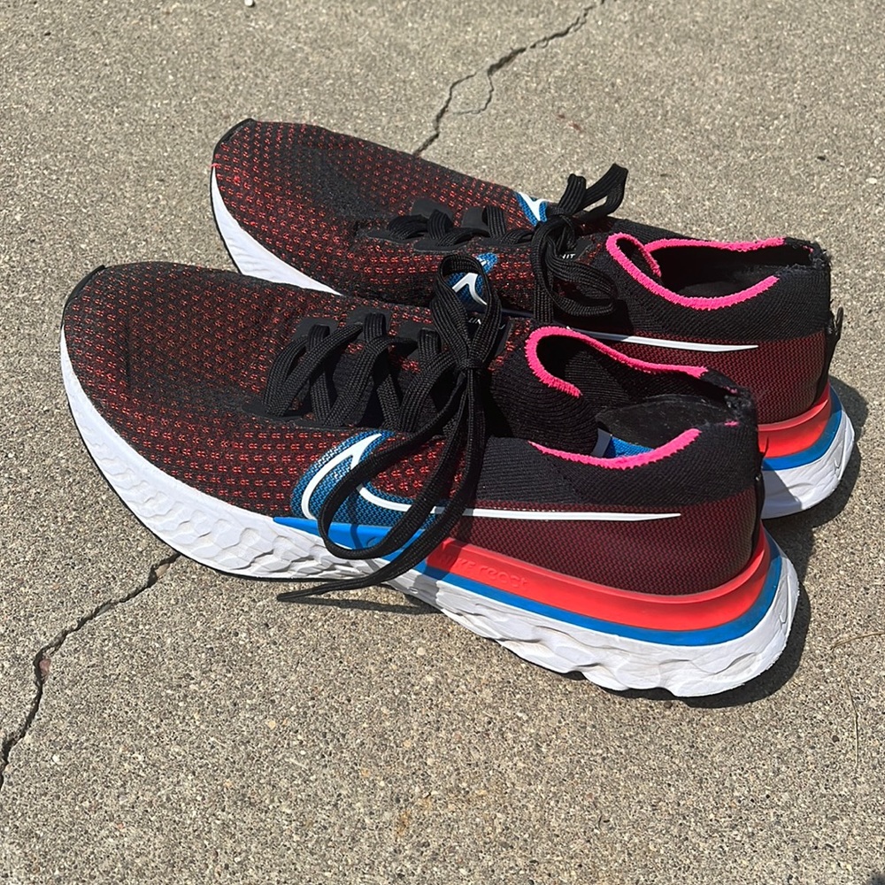 Nike Infinity Run